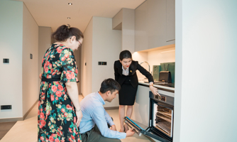 Căn hộ hàng hiệu Marriott, Grand Marina, Saigon nhận “cơn mưa” lời khen từ những chủ nhân đầu tiên