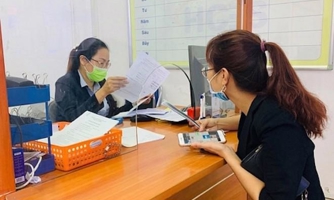 Vì sao không giảm mức đóng bảo hiểm thất nghiệp, bảo hiểm y tế?