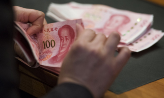 Trung Quốc bị Moody’s hạ triển vọng tín nhiệm vì nợ nhiều