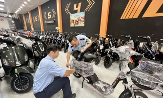 Thu giữ hàng trăm phương tiện xe điện có dấu hiệu vi phạm thuộc chuỗi phoxedien.com 