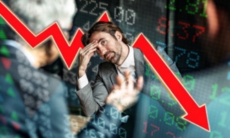 Cá nhân xả cổ phiếu ngân hàng, tự doanh và khối ngoại mua 