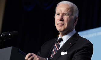 Người Mỹ lạc quan hơn về kinh tế, cơ hội cho ông Biden tái đắc cử?