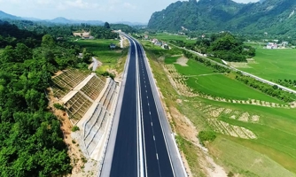 Tiếp tục tháo gỡ khó khăn cho các công trình giao thông trọng điểm