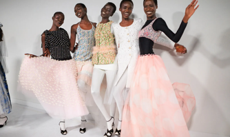Thời trang Haute Couture thách thức suy thoái kinh tế