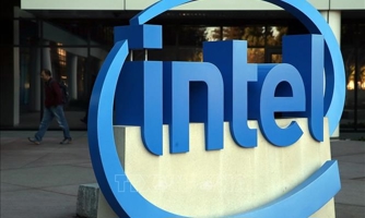 Cổ phiếu Intel giảm hơn 10% do triển vọng đầu năm 2024 không khả quan