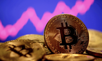 Giá bitcoin bùng nổ qua mốc 50.000 USD nhờ các quỹ ETF hút vốn mạnh