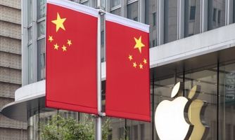 Vì sao Apple và Tesla gặp khó ở thị trường Trung Quốc?