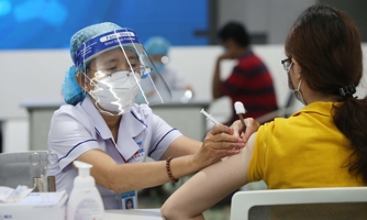 Những người cần tiêm vaccine Covid-19 theo hướng dẫn mới 