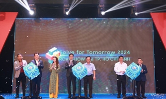 Khởi động cuộc thi Solve for Tomorrow 2024 tại khu vực miền Nam