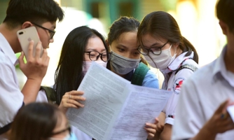 Dao động ngưỡng điểm chuẩn, điểm sàn xét tuyển sớm ở các trường Đại học top đầu