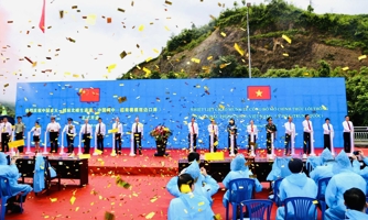 Lễ công bố mở chính thức cặp cửa khẩu song phương Hoành Mô (Việt Nam) - Động Trung (Trung Quốc)