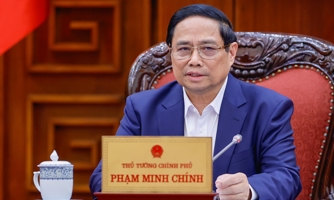 Thủ tướng: Cần "hết sức bình tĩnh, chắc chắn, giữ vững bản lĩnh" trong điều hành chính sách tiền tệ