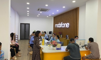Khách hàng MobiFone vùng lũ được tặng 30.000 đồng