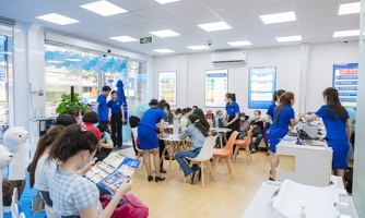 "Miếng bánh" 32.000 tỷ doanh thu vắc xin và cuộc cạnh tranh giữa Long Châu với VNVC