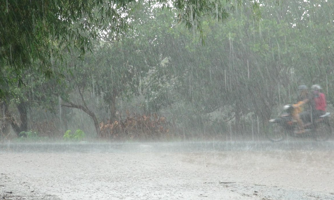 Lại sắp mưa lớn, Thanh Hóa "lên cót" ứng phó