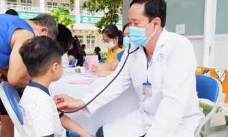 Khẩn trương tiêm vaccine phòng, chống dịch sởi tại địa phương có nguy cơ cao