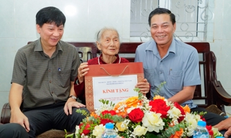 Hải Phòng sẽ tặng quà cho giáo sư, nhà giáo, thầy thuốc, văn nghệ sĩ vào dịp đầu năm mới