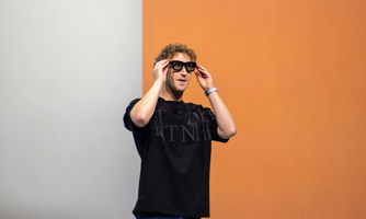 Mark Zuckerberg thành người giàu thứ hai thế giới