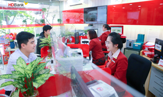 HDBank dành gói tín dụng ưu đãi 12.000 tỷ đồng hỗ trợ thiết thực cho khách hàng chịu ảnh hưởng bởi bão lũ 