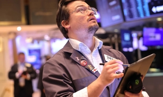 S&P 500 và Dow Jones đóng cửa cao kỷ lục, "chốt" tháng 11 tăng mạnh nhất năm