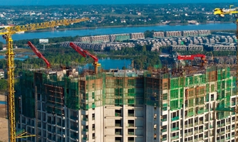Tháng 12/2024: Cất nóc tòa tháp hiện đại bậc nhất Nghệ An