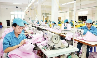 250.00 lao động nữ Việt Nam làm việc ở nước ngoài mang lại hơn 2,5 tỷ USD kiều hối  