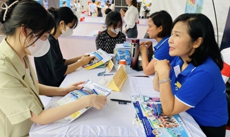 Hàng chục nghìn việc làm tuyển dụng cuối năm, lương đến 20 triệu đồng