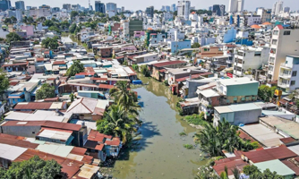 TP.HCM quyết tâm đến 2030, di dời xong 46.000 căn nhà trên, ven sông, kênh rạch