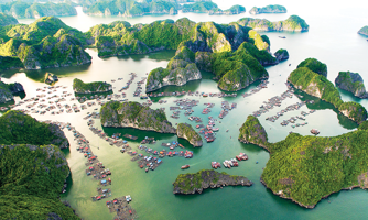 Phát triển du lịch thành ngành kinh tế mũi nhọn