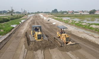 Tiền Giang: Cấp phép khai thác 12 mỏ cát phục vụ các dự án giao thông trọng điểm