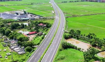 Đẩy nhanh tiến độ thi công cao tốc Ninh Bình - Hải Phòng đoạn qua Ninh Bình