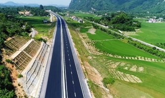 Đầu tư 5.876 tỷ đồng xây dựng cao tốc Hòa Bình - Mộc Châu