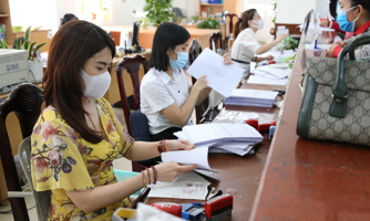 Lấy ý kiến về việc kéo dài tuổi nghỉ hưu lên 70 với công chức ở một số lĩnh vực 