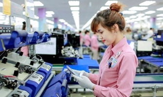 Nhu cầu tuyển dụng công nhân sản xuất tăng cao