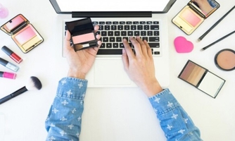 Bộ Y tế: Có tình trạng nhập lậu và trốn thuế trong kinh doanh mỹ phẩm online  