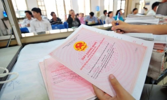Đẩy mạnh giao dịch trực tuyến, Hà Nội dừng nhận hồ sơ trực tiếp một số thủ tục liên quan đến quyền sử dụng đất 