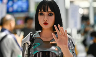 Lao động Trung quốc lo "việc làm bị thu hẹp" khi quốc gia này ngày càng đầu tư nhiều vào robot