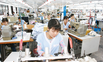 Xuất khẩu dệt may, da giày: Giữ thị trường Hoa Kỳ và hướng đến những “miền đất mới”