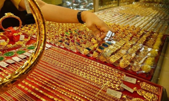Chênh lệch giá mua, bán vàng miếng SJC nới rộng trở lại