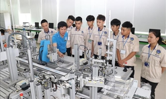 Nghệ An hái "quả ngọt" từ đề án đào tạo, phát triển nhân lực