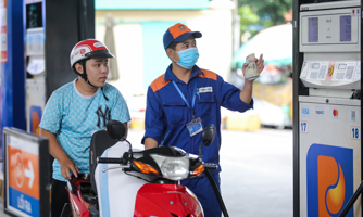 "Chốt" thuế tiêu thụ đặc biệt với nước giải khát và xăng