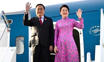 Chủ tịch Quốc hội Trần Thanh Mẫn tới Rabat, bắt đầu chuyến thăm chính thức Vương quốc Morocco