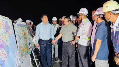 PM inspects construction of key section of HCM City's Ring Road 3