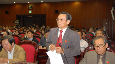 Kinh tế 2011: Cần quyết sách lớn để tránh “sa lầy” bội chi