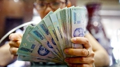 Tạm hoãn “đại phẫu” nợ xấu để cứu thêm doanh nghiệp?