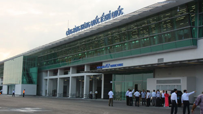 Có thể bán sân bay Phú Quốc cho tư nhân