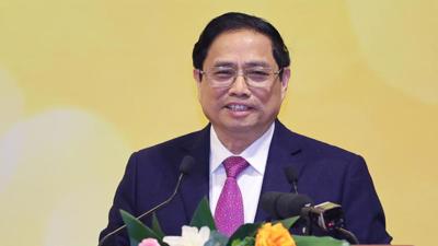 PM asks banking sector to tackle difficulties in real estate