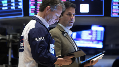 Chứng khoán Mỹ tụt điểm vì nỗi lo kinh tế, dầu thô vững giá