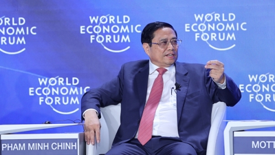 Thủ tướng chỉ ra những định hướng lớn để đương đầu “6 cơn gió ngược” cản trở tăng trưởng kinh tế thế giới và Việt Nam