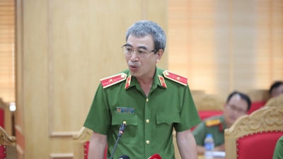 Lãnh đạo C03 thông tin về  quá trình điều tra vụ tiền gửi tiết kiệm biến thành hợp đồng bảo hiểm